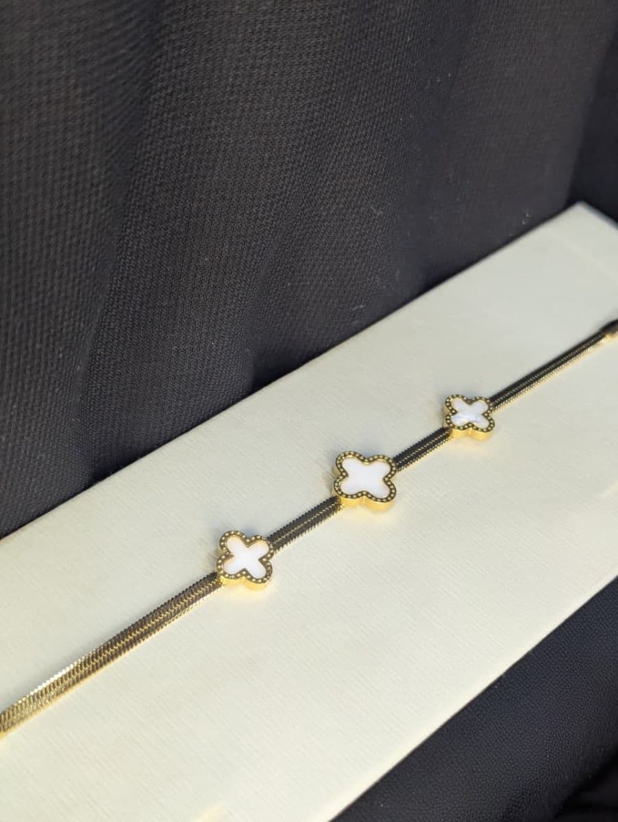 White clover Bracelet 