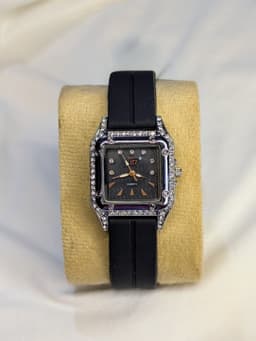 Black strap watch  thumbnail 0
