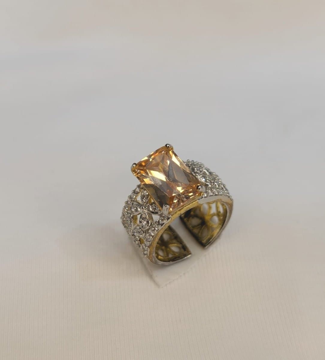 Luxe sunset ring