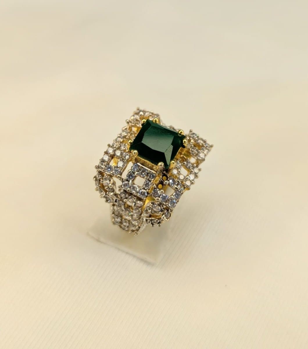 Square emerald ring