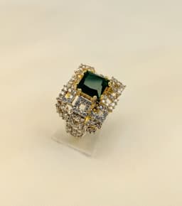 Square emerald ring thumbnail 0