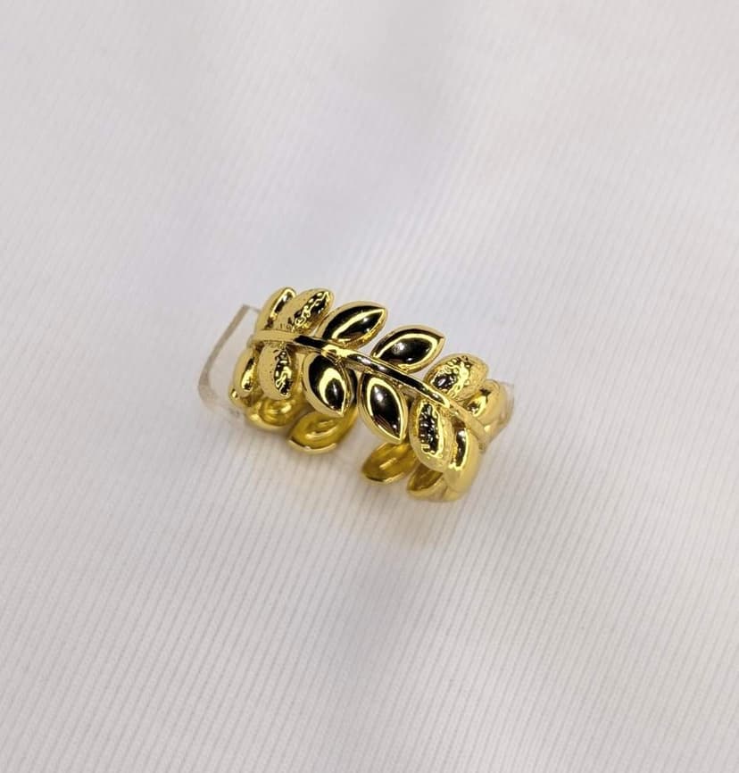 Laurel Leaf Ring