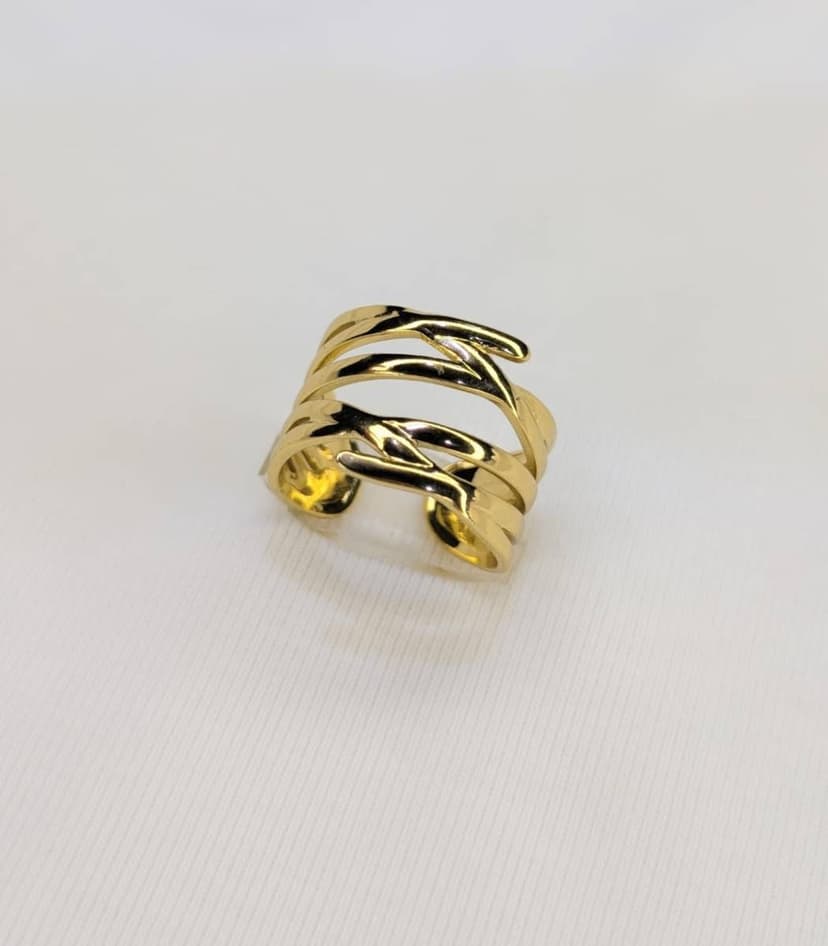 Multi-Layer Wave Ring