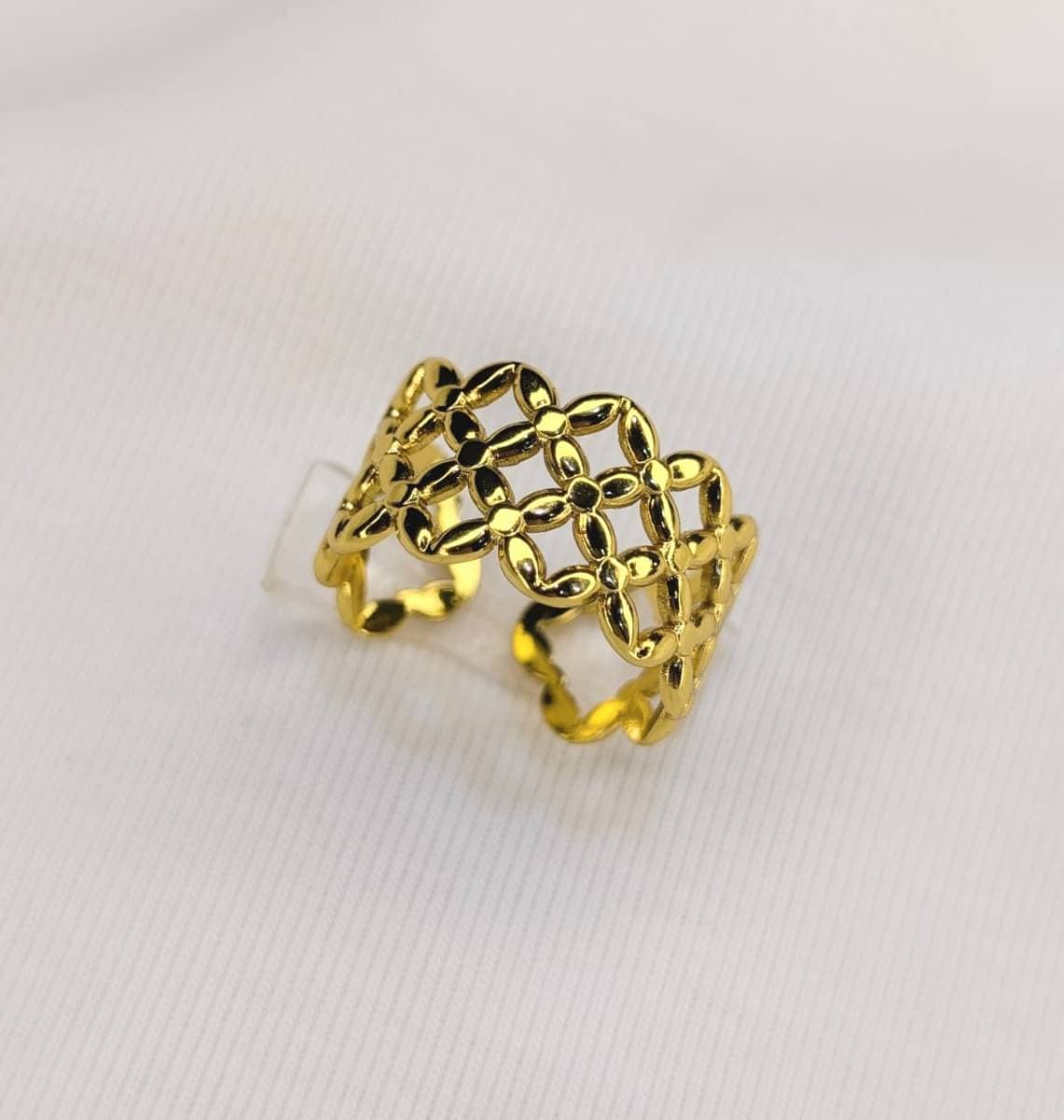  Floral Lattice Ring 