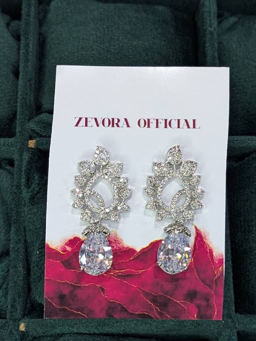 Zevora Drop Earrings
