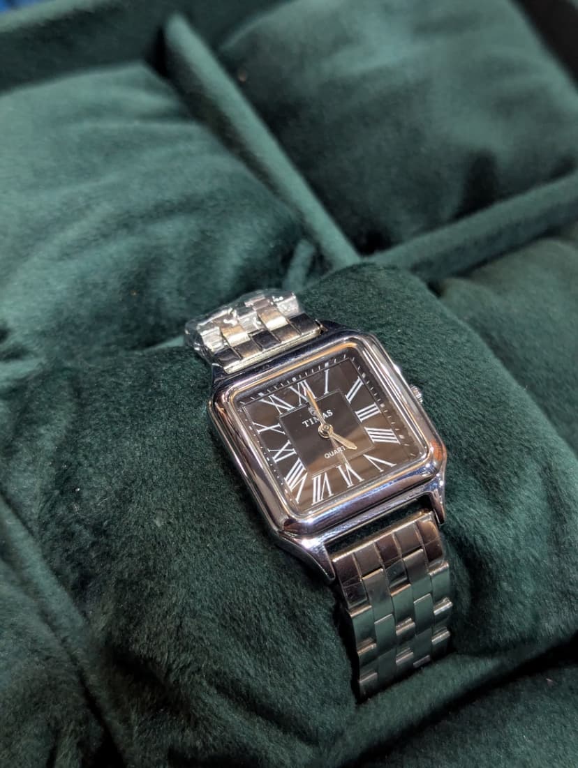 TIMAS SQUARE BLACK DIAL